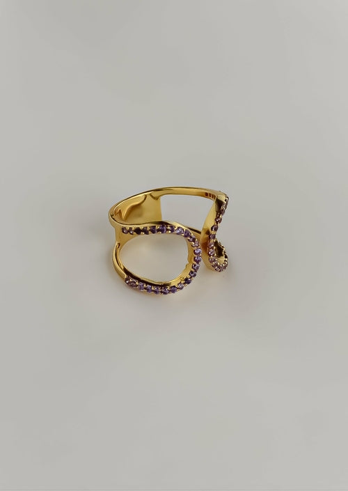 Kristallidega sõrmus