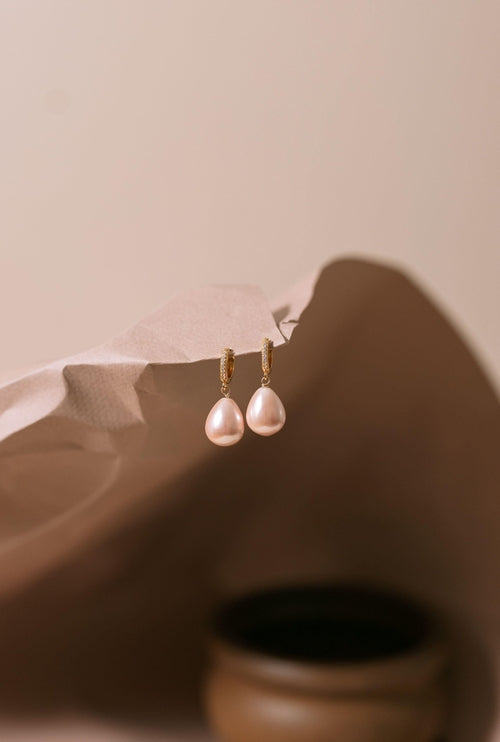 Emma pärlmutter-rõngaskõrvarõngad 