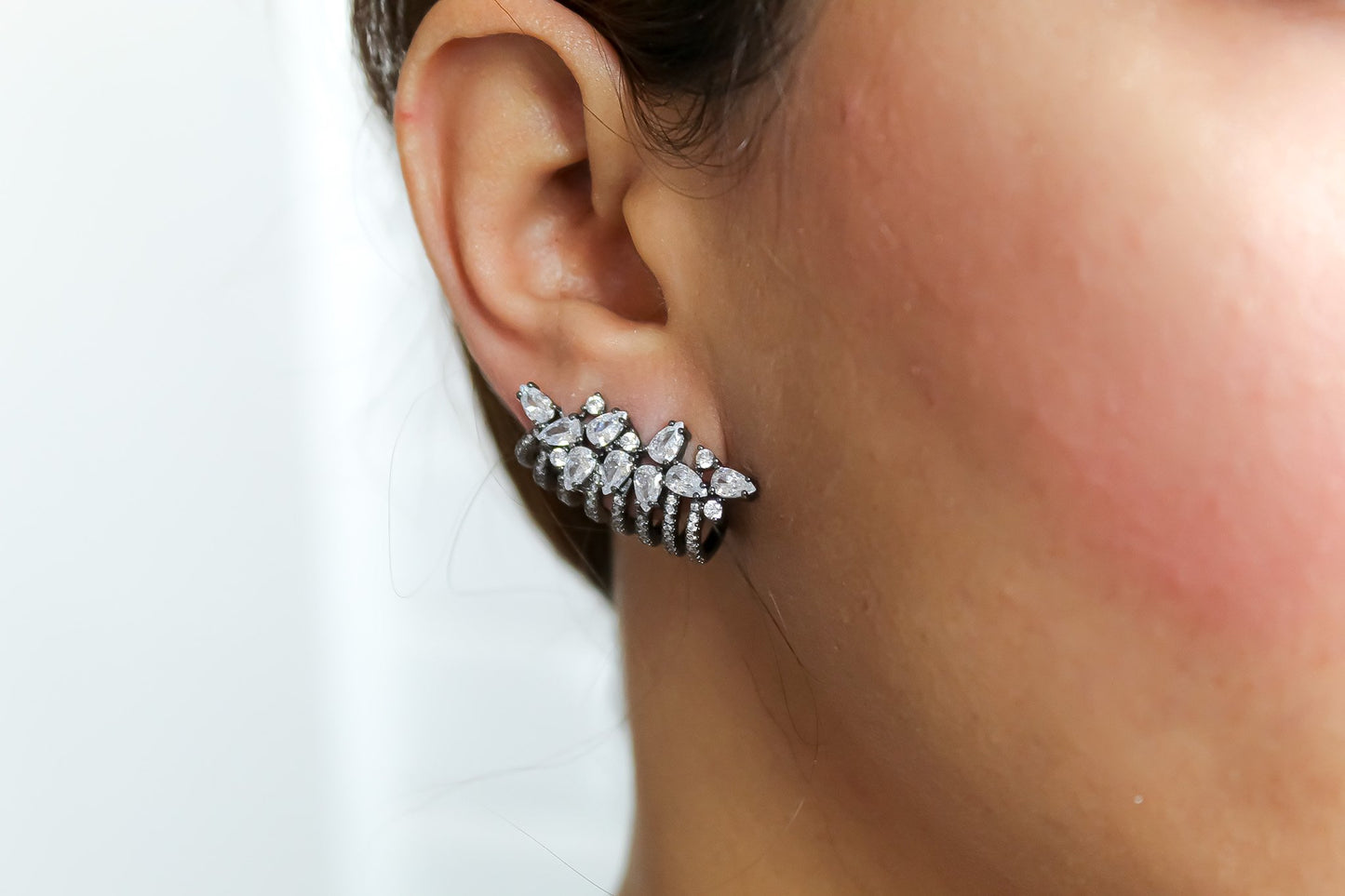 London Climber kõrvarõngad kividega