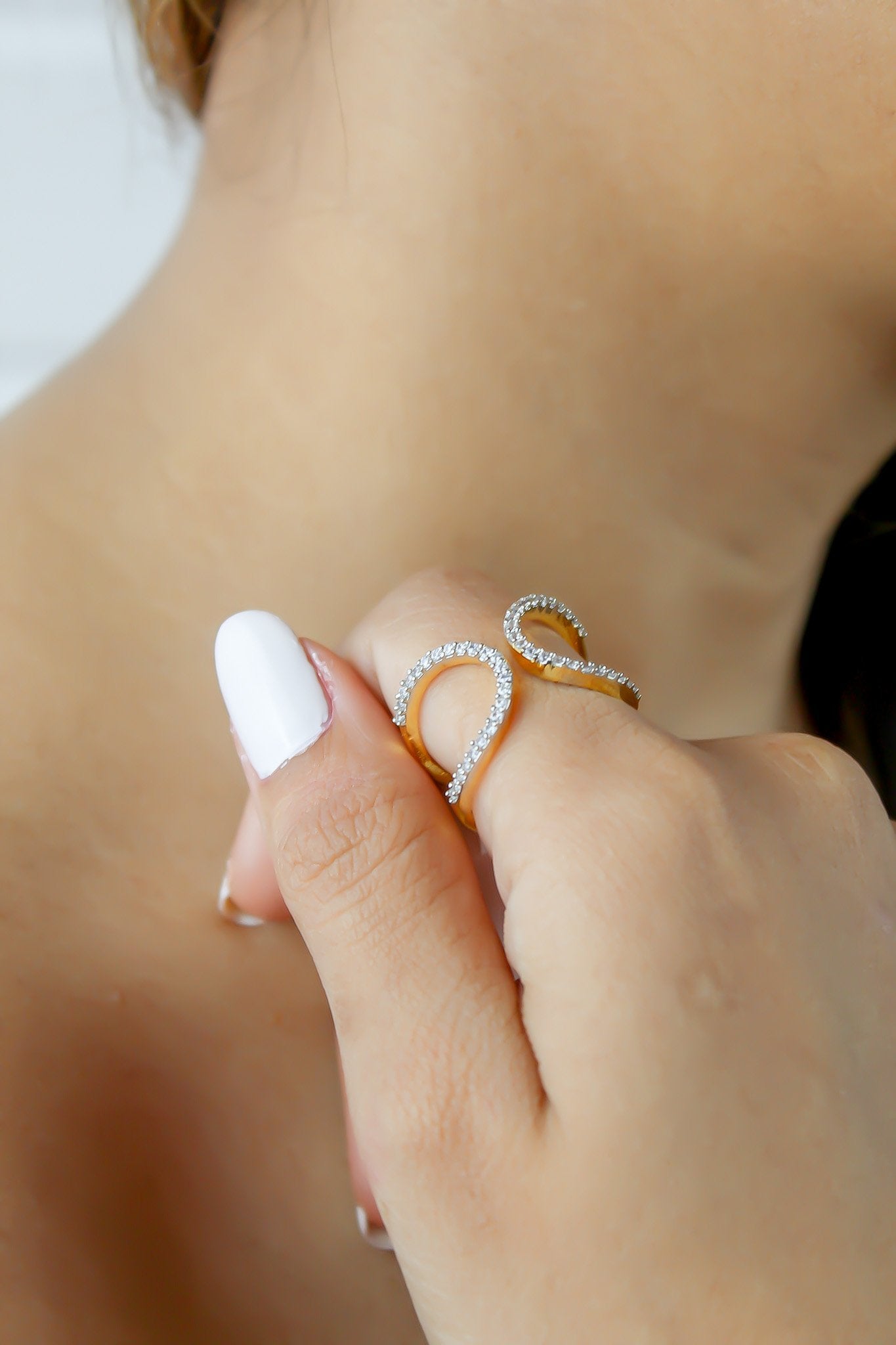 Kristallidega sõrmus