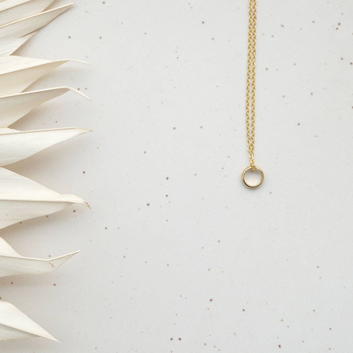 Kaelakee LITTLE RING